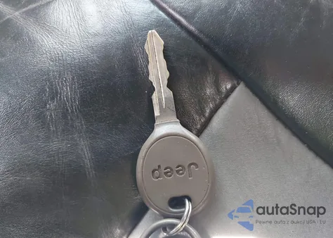 2004 Jeep Grand Cherokee Overland z USA, uszkodzony, nr VIN 1J8GW68J14C312578